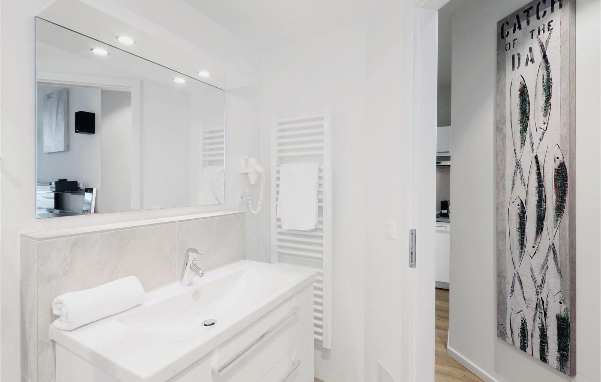 Amazing Apartment In Luebeck Travemuende With Wifi מראה חיצוני תמונה